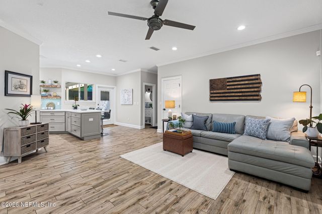 2009 VELA NORTE Circle, Atlantic Beach, FL 32233