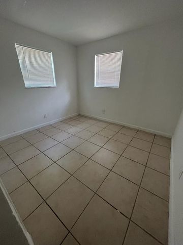 900 NW 17th Avenue East, Fort Lauderdale, FL 33311