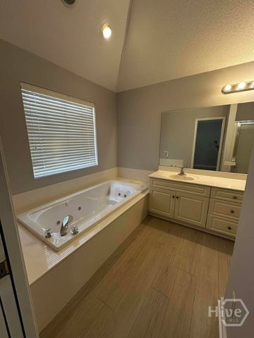 225 Stephanie Avenue, Rincon, GA 31326