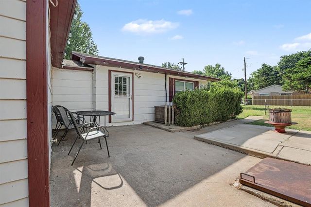 207 E Juniper Lane, Mustang, OK 73064