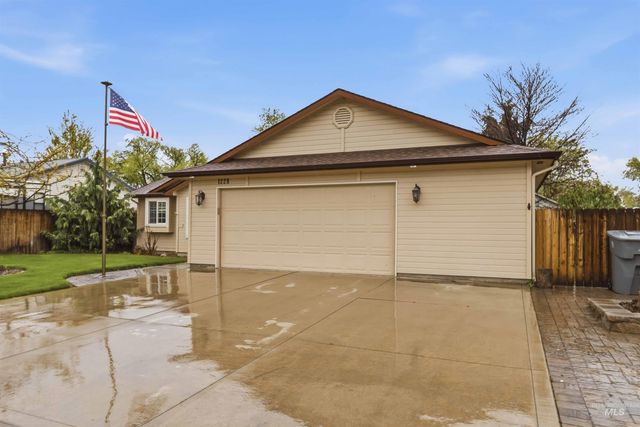 1228 E Maine Ave, Nampa, ID 83686