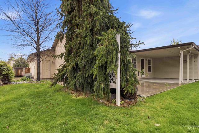 1228 E Maine Ave, Nampa, ID 83686