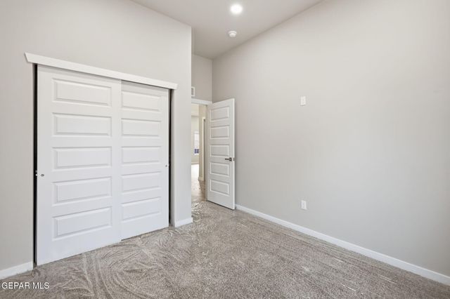 412 LESA Lane, El Paso, TX 79915