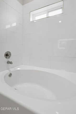 412 LESA Lane, El Paso, TX 79915