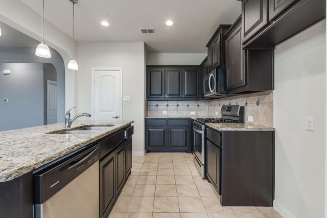 9921 Wynndel Trail, Fort Worth, TX 76177
