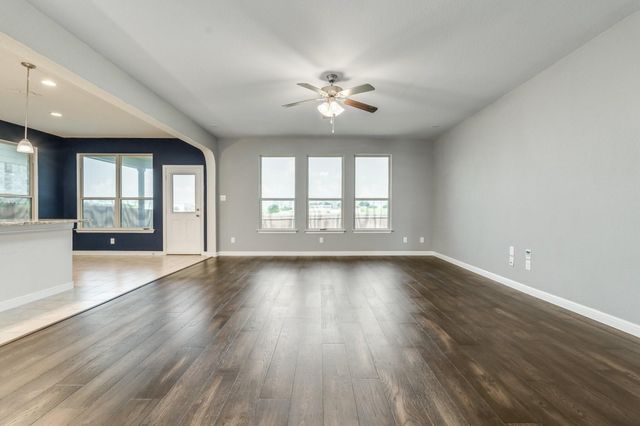 9921 Wynndel Trail, Fort Worth, TX 76177