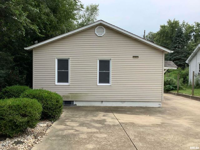 1509 CHESTNUT Street, Pekin, IL 61554