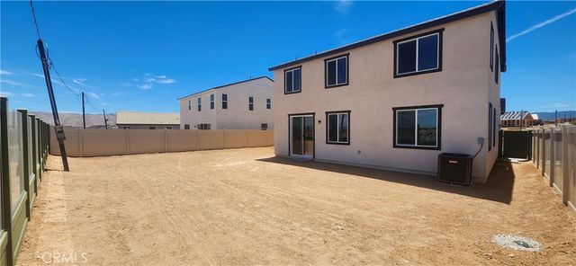 17426 Whiskey Mountain, Hesperia, CA 92345