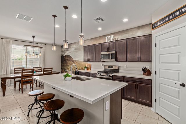 5438 W COUNTRY GARDEN Lane, Laveen, AZ 85339