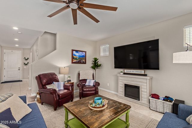 5438 W COUNTRY GARDEN Lane, Laveen, AZ 85339