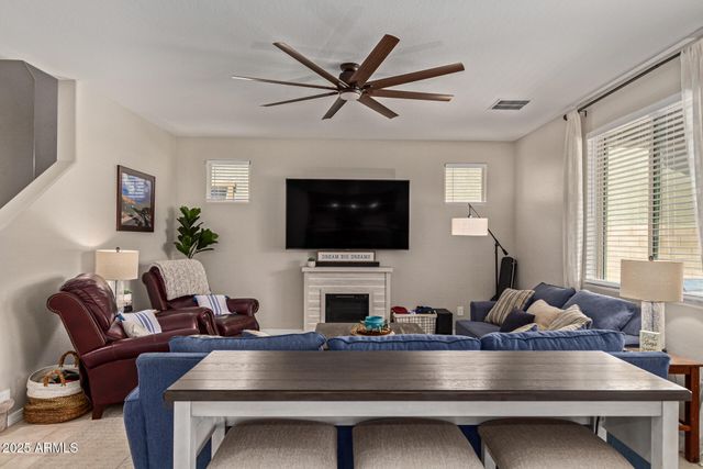 5438 W COUNTRY GARDEN Lane, Laveen, AZ 85339