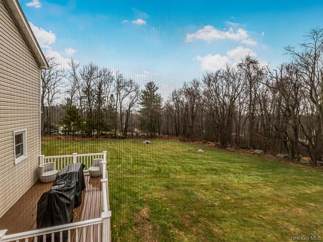 70 Breckenridge Road, Mahopac, NY 10541