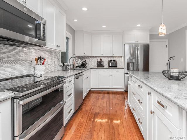 70 Breckenridge Road, Mahopac, NY 10541