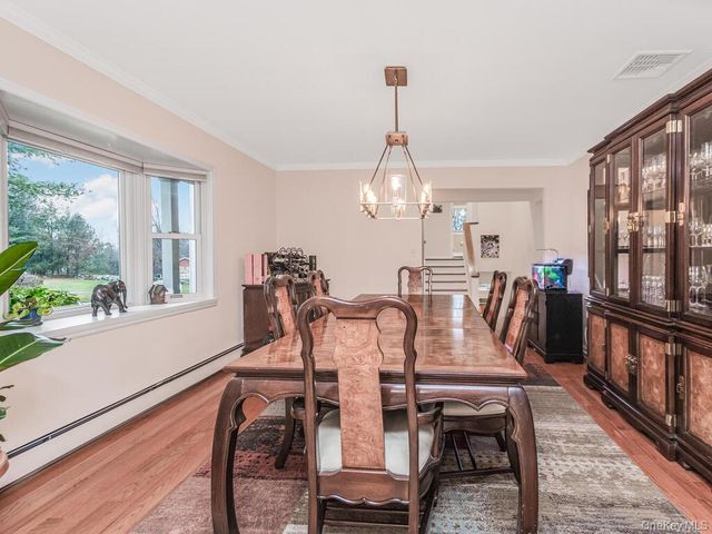 70 Breckenridge Road, Mahopac, NY 10541