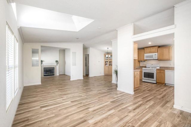 200 N El Camino Real SPC 357, Oceanside, CA 92058