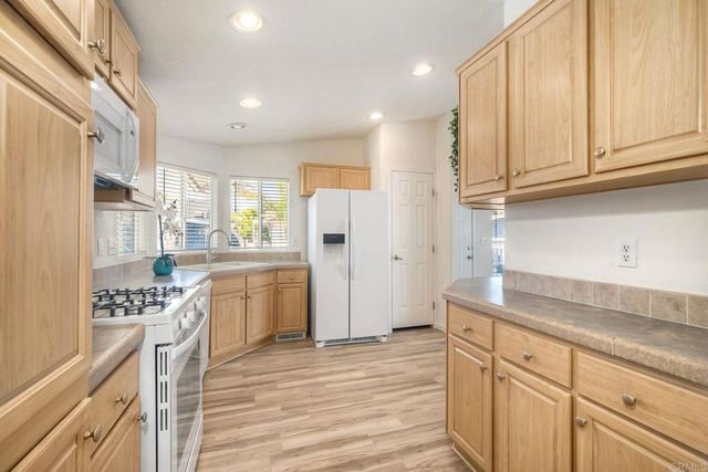 200 N El Camino Real SPC 357, Oceanside, CA 92058