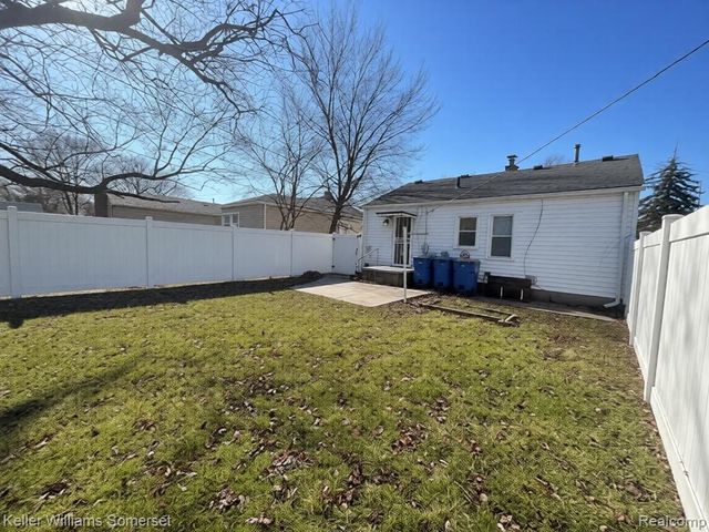 11236 Studebaker Avenue, Warren, MI 48089