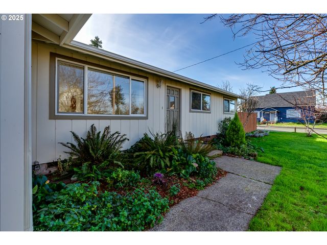 3503 OREGON Ave, Springfield, OR 97478