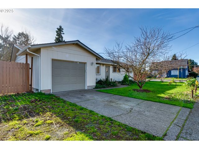 3503 OREGON Ave, Springfield, OR 97478