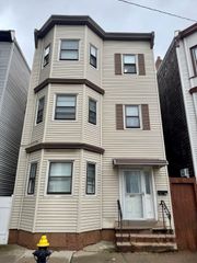 855 Saratoga Street 3, Boston, MA 02151