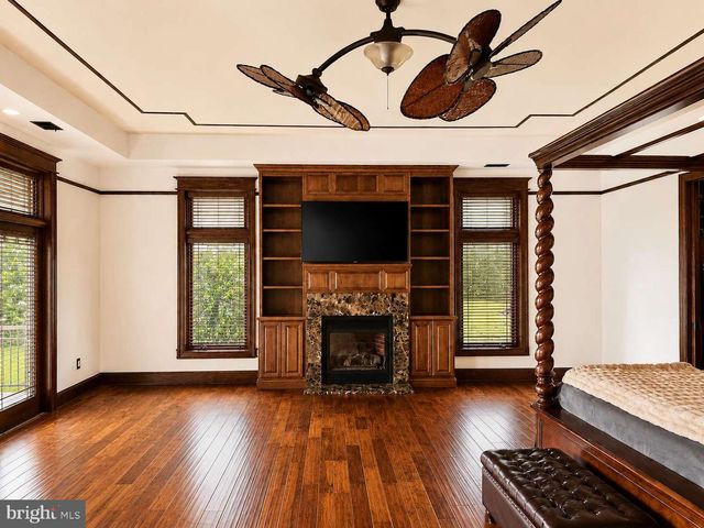 24730 HALF PONE POINT RD, Hollywood, MD 20636