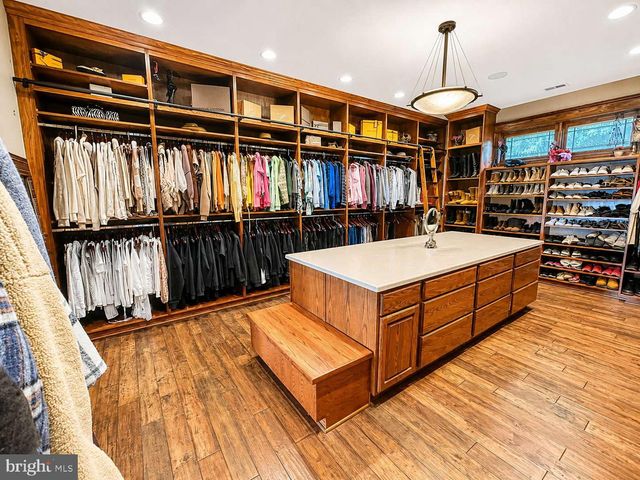 24730 HALF PONE POINT RD, Hollywood, MD 20636