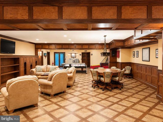 24730 HALF PONE POINT RD, Hollywood, MD 20636