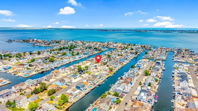 3428 Bergen Avenue, Toms River, NJ 08753