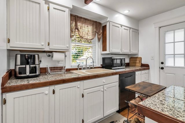 144 Merrimack St, Methuen, MA 01844