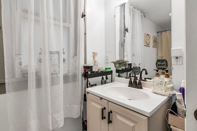144 Merrimack St, Methuen, MA 01844