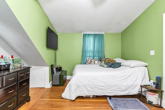 144 Merrimack St, Methuen, MA 01844