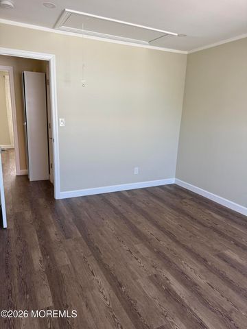 15 Beachway Avenue 10, Keansburg, NJ 07734