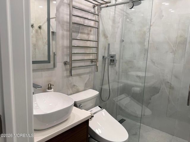 15 Beachway Avenue 10, Keansburg, NJ 07734