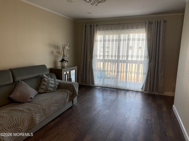 15 Beachway Avenue 10, Keansburg, NJ 07734