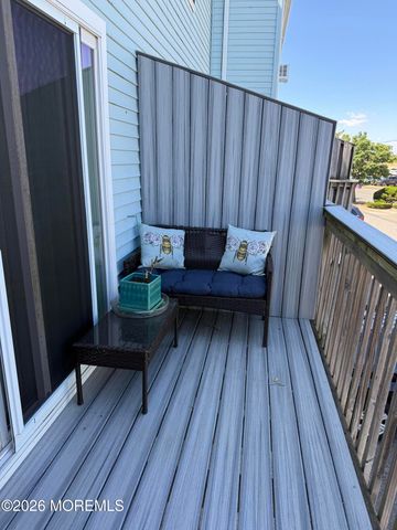 15 Beachway Avenue 10, Keansburg, NJ 07734
