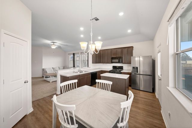 14156 Kamilia Road, Conroe, TX 77306