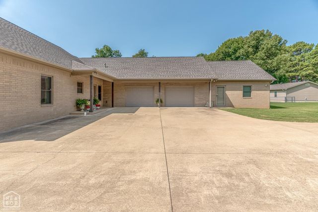 5306 Johnwood Drive, Jonesboro, AR 72404
