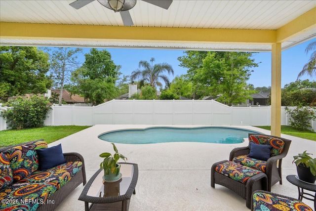 133 OAKWOOD PLANTATION Drive, Fleming Island, FL 32003