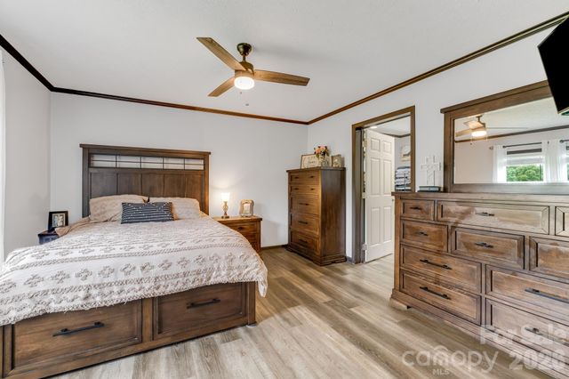 256 Phillips Valley Road, Mars Hill, NC 28754