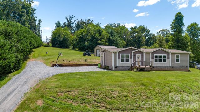 256 Phillips Valley Road, Mars Hill, NC 28754