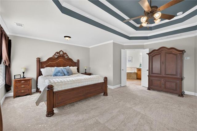 291 Durham Drive, Hoschton, GA 30548