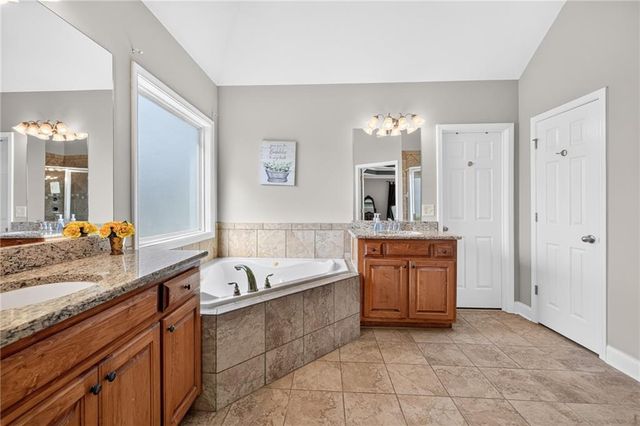 291 Durham Drive, Hoschton, GA 30548