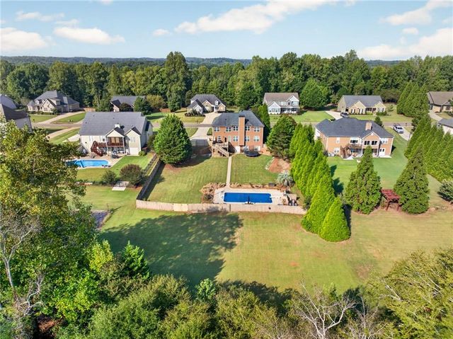 291 Durham Drive, Hoschton, GA 30548