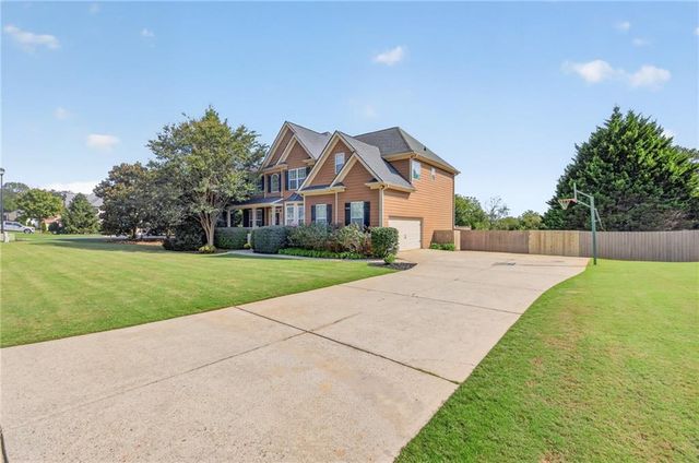291 Durham Drive, Hoschton, GA 30548