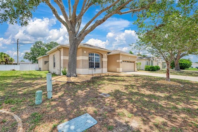 4327 MANFIELD DRIVE, Venice, FL 34293