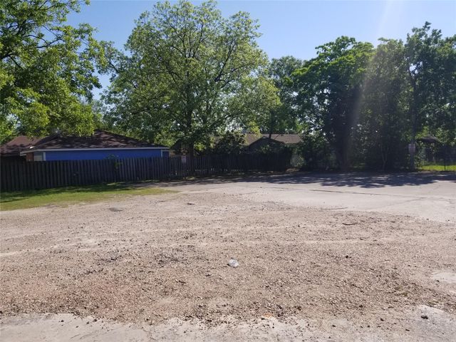 5118 Canal, Houston, TX 77011