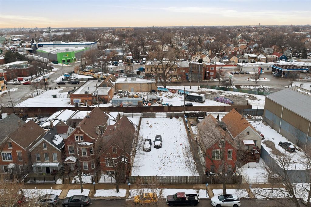 2838 S Troy Street, Chicago, IL 60623