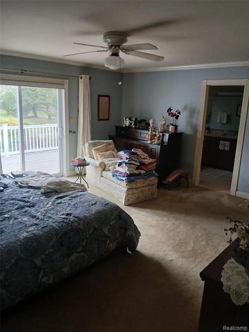 7190 E Maple Avenue, Grand Blanc, MI 48439