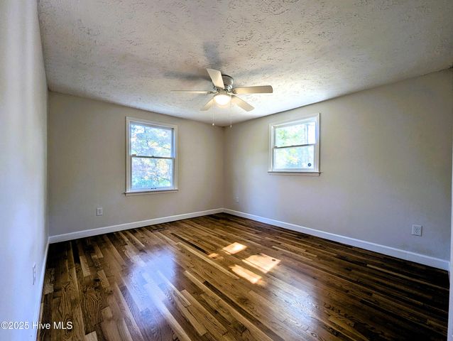 290 Diamondhead Drive S, Pinehurst, NC 28374