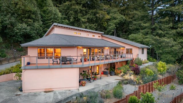 1081 Avocado Road, Watsonville, CA 95076